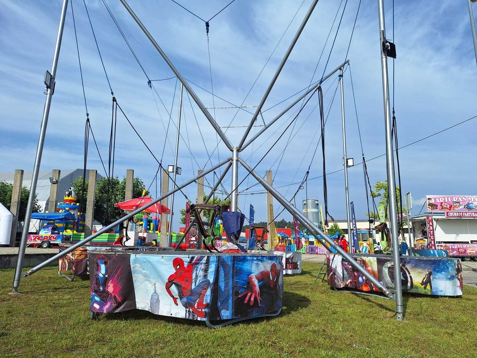 Bungee Jumping / Trampolins / camas elásticas