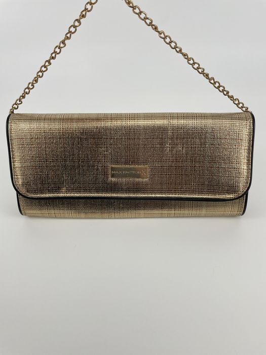 Клатч сумка, золотистий колір, бренд Max Factor. Дефекти на фото.