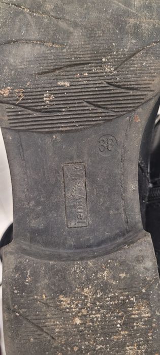 Buty wiązane super