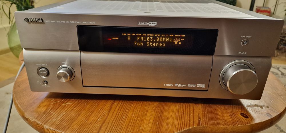Receiver Yamaha RX-V1800