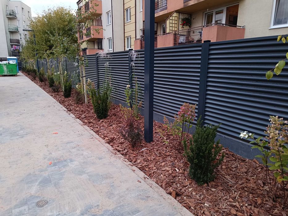 Projektowanie i zakładanie ogrodów.