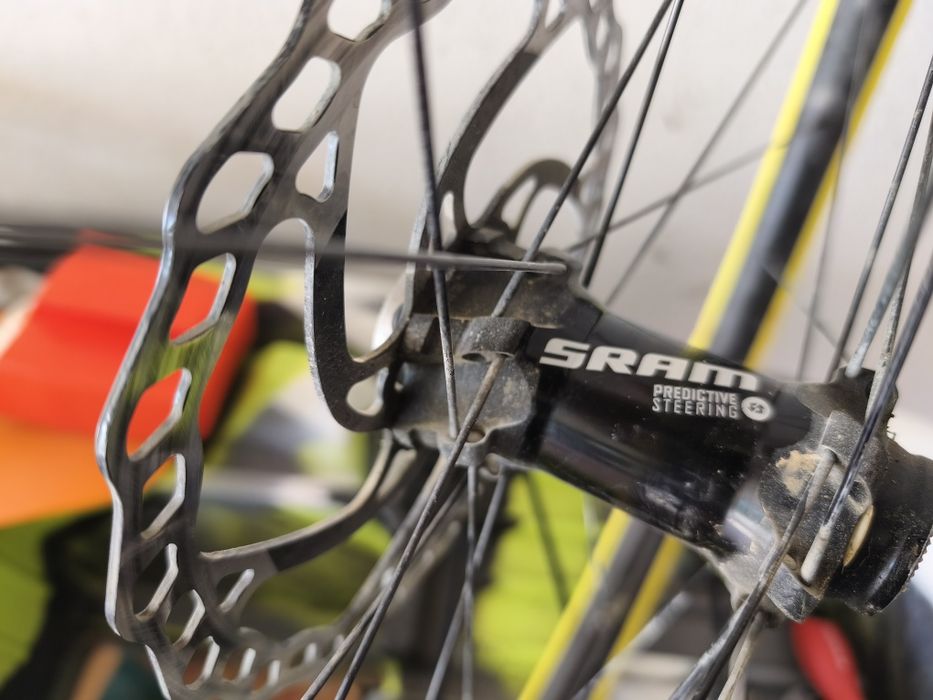 Rodas de carbono da roval 29