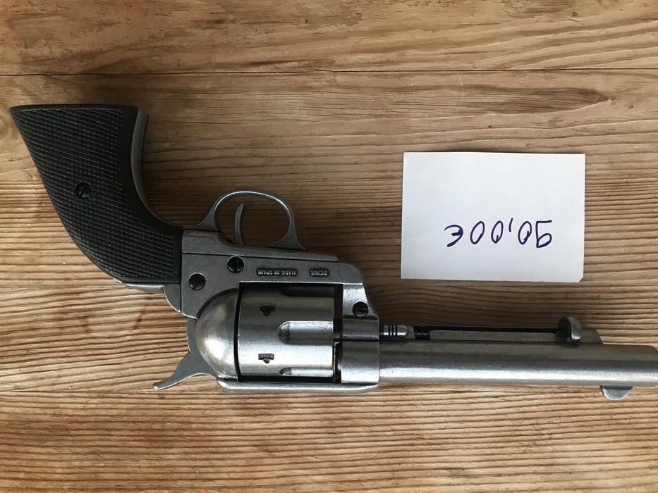 Pistolas antigas decorativas - RÉPLICAS - Decorativas - Coleção