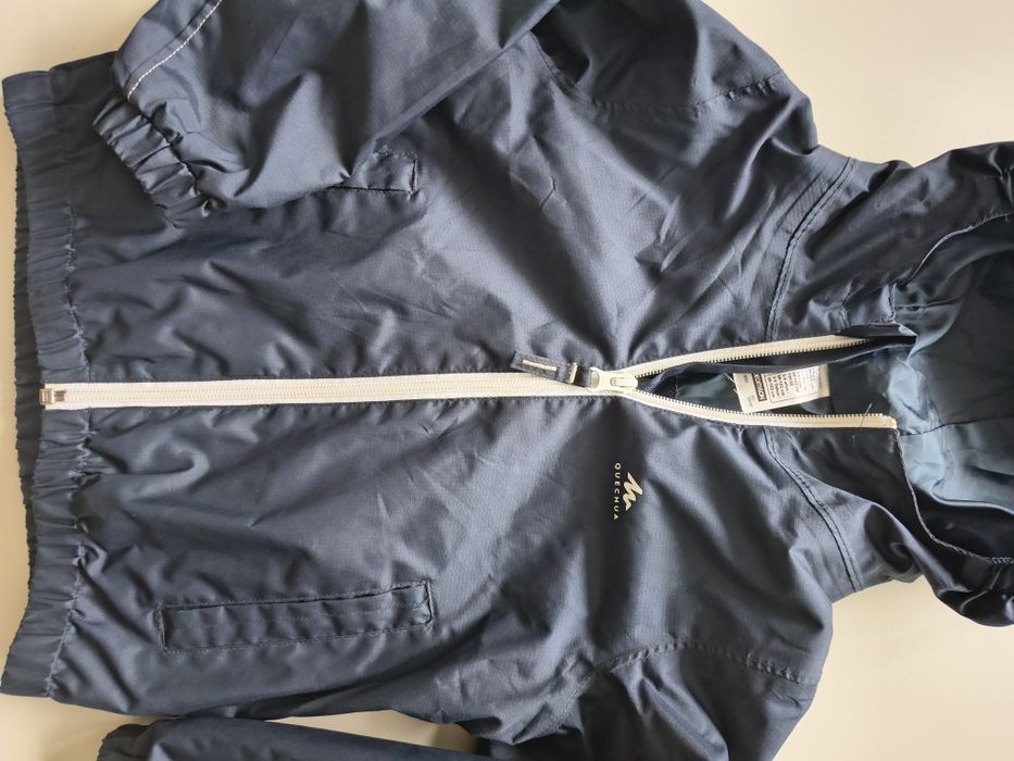 Kurtka wiatrówka Decathlon Quechua