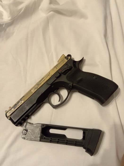 Replika pistoletu cz 75 sp-01 shadow