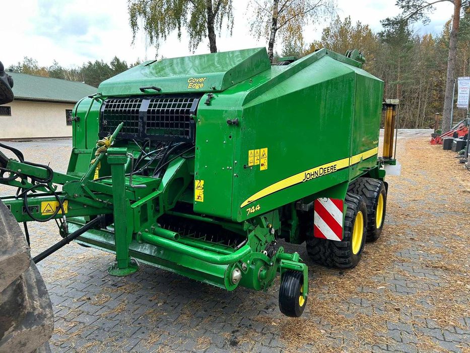 Sprzedam prasoowijarkę john deere 744H McHale Fusion Kuhn Krone Vicon