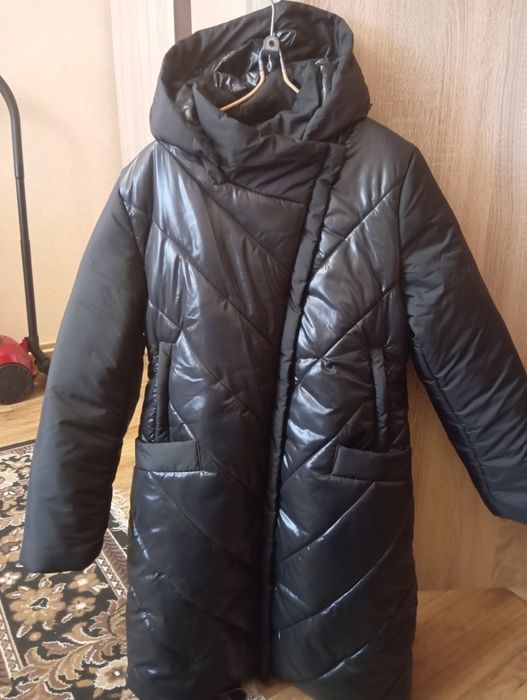Продам пуховик 48 розмір