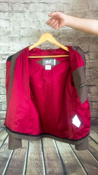 Куртка Jack Wolfskin urban outdoor. Оригинал