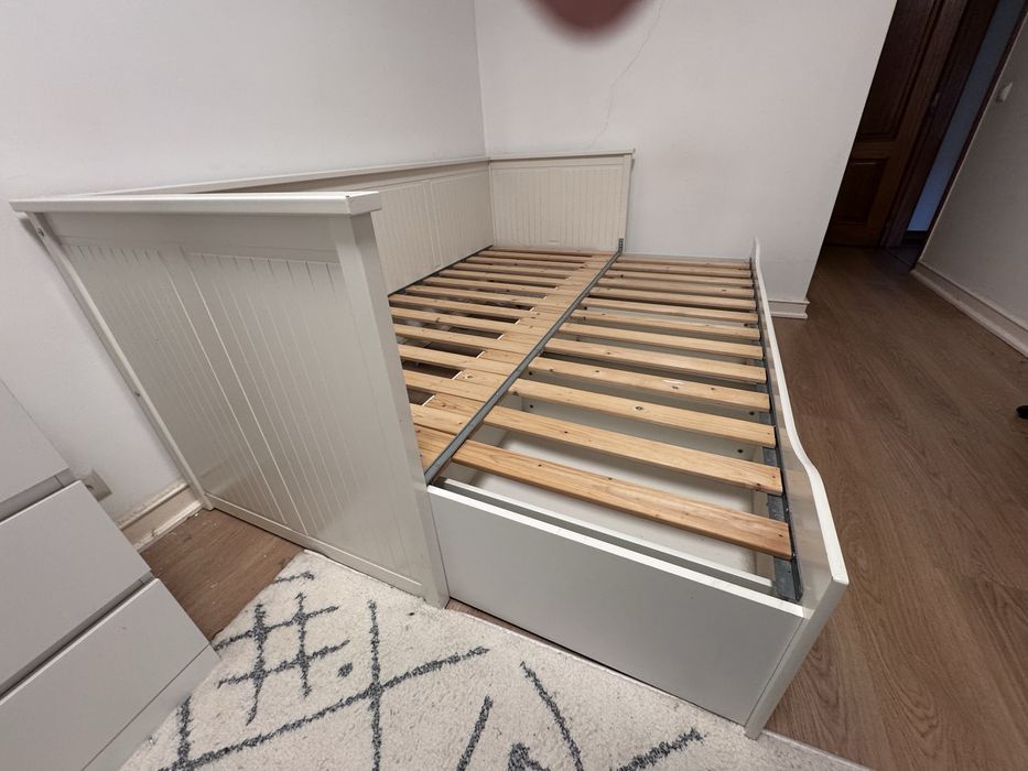 Cama casal/solteiro em bom estado