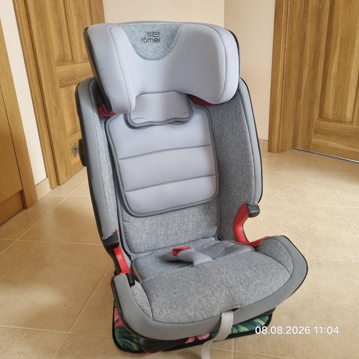 Britax Römer Advansafix IV R 9–36 kg – bezwypadkowy