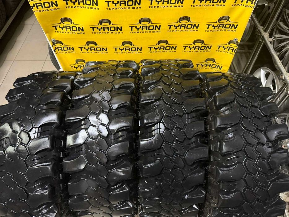 Шини 33 10.5 16 CST MT-CL18 б/у комплект т. 0 6 7 3 1 0 2 6 0 9