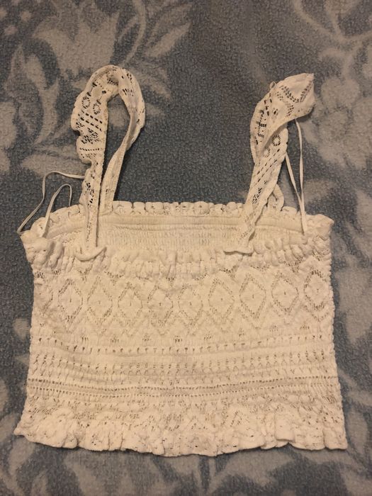 Top branco crochet Oysho