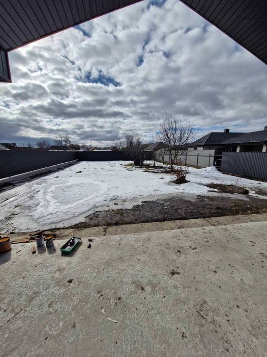 Продаж нового будинку, р-н вул. Бежівка, центр