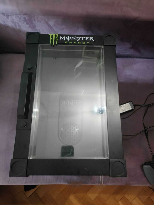 Lodówka Monster Energy
