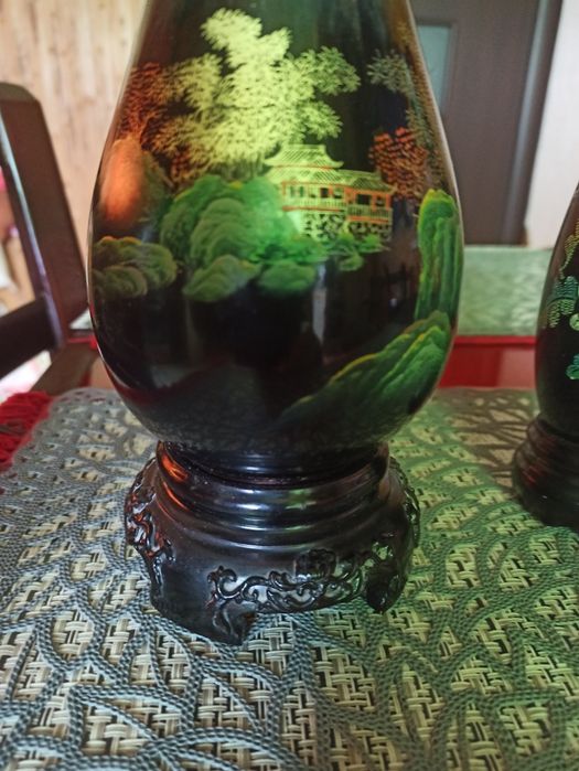 Китайская деревянная ваза.