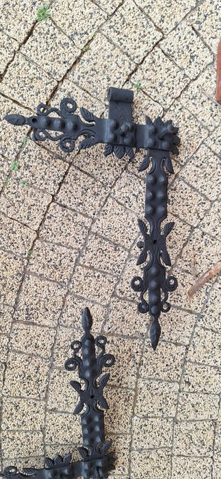 zawiasy ozdobne do drzwiczek