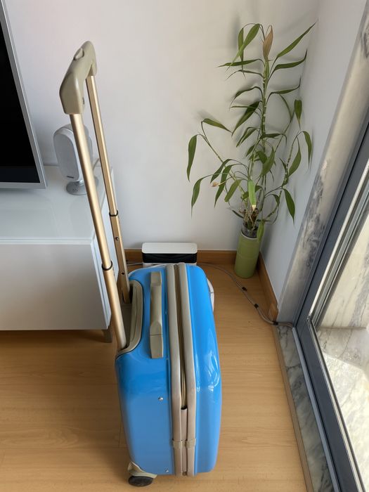 Mala Benetton – Medida Cabine (50 x 37 x 24) – Bom Estado