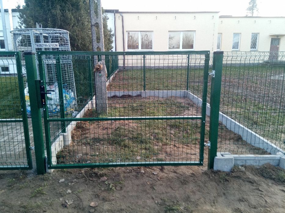 Brama dwuskrzydłowa szerokosć 400cm wysokość 150cm 2 słupki 80x80mmh2m