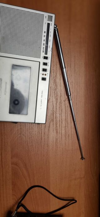 Radiomagnetofon  Grundig cr-180