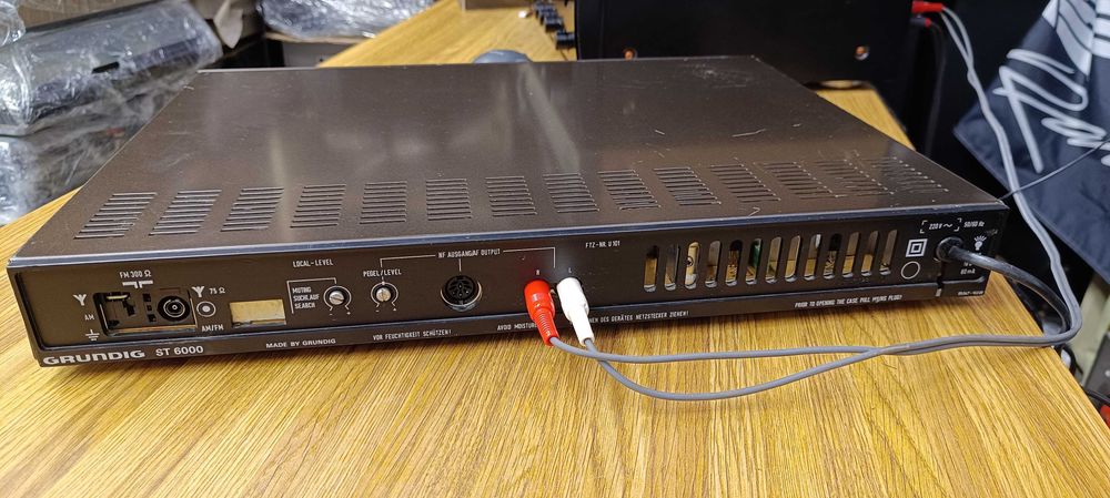 AM/FM тюнер GRUNDIG ST 6000 ( ТОП модель)