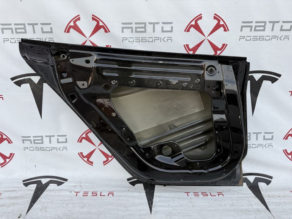 Дверь двері задні ліві тесла tesla model 3
