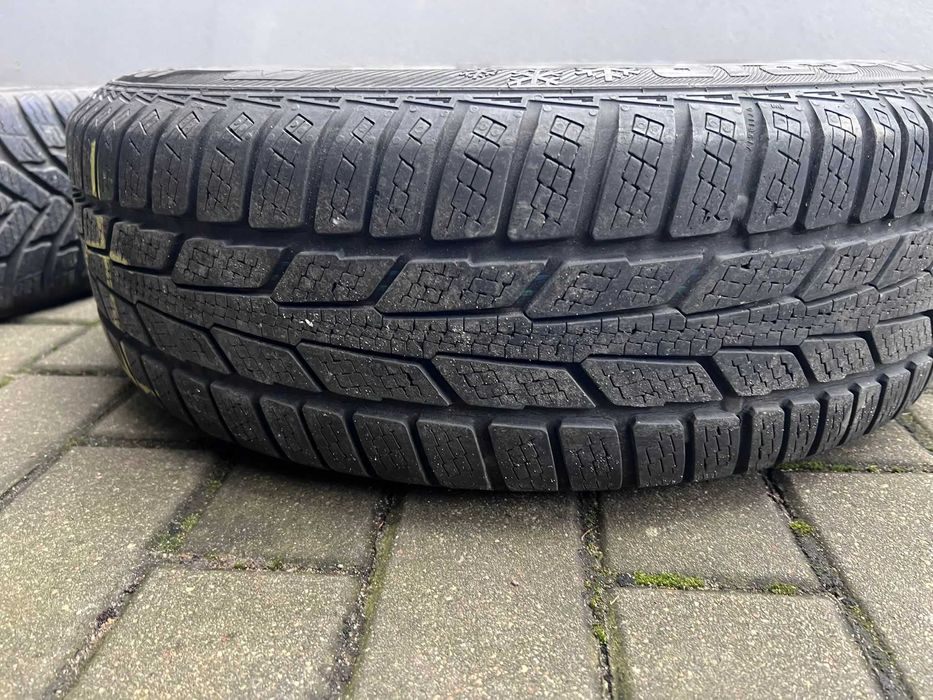 Opony Zimowe z Felgami 195/65/R15 VW Komplet