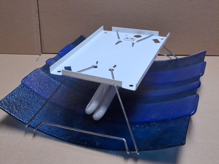 Kinkiet lampka niebieska