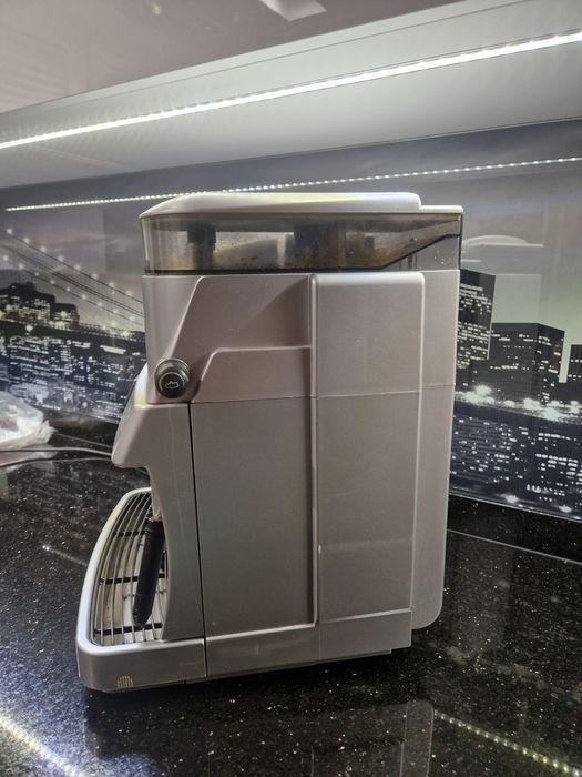 Ekspres ciśnieniowy Saeco