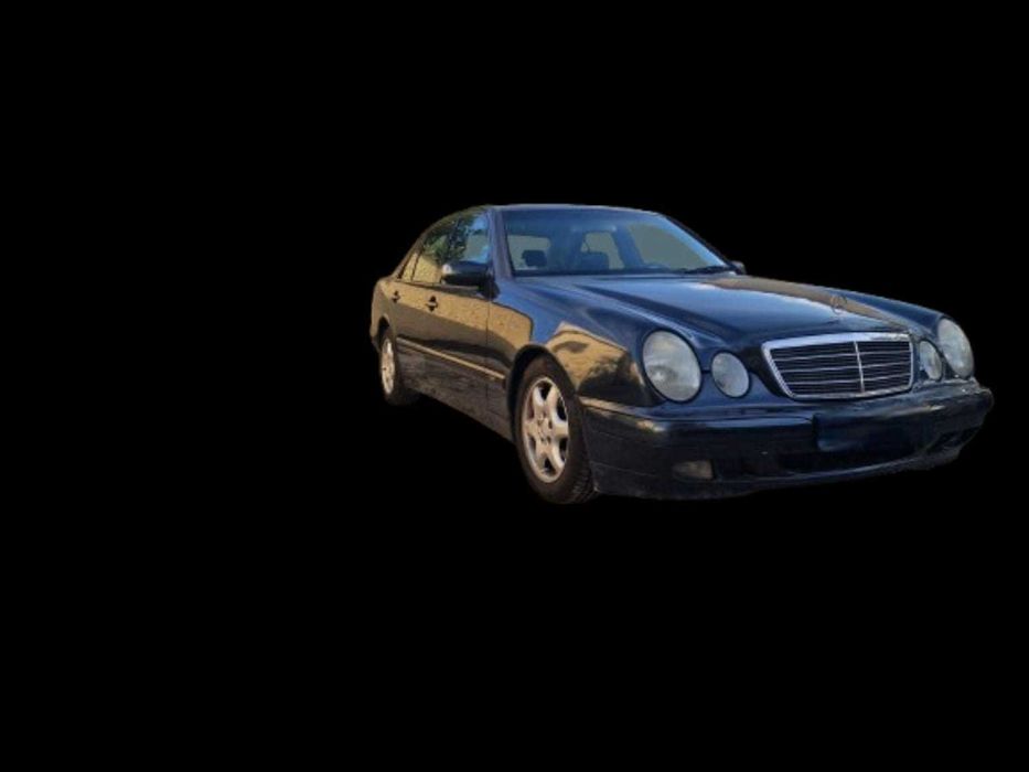 Mercedes Benz E220 CDI