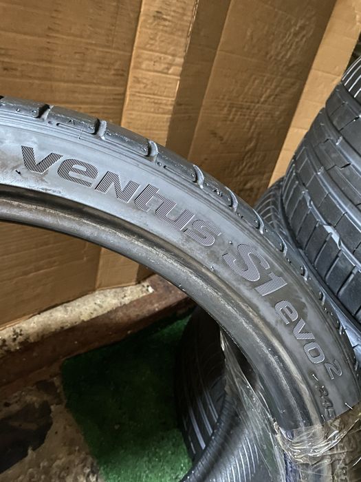 245/35 R19 Hankook Ventus S1 evo 2, пара шин летних.