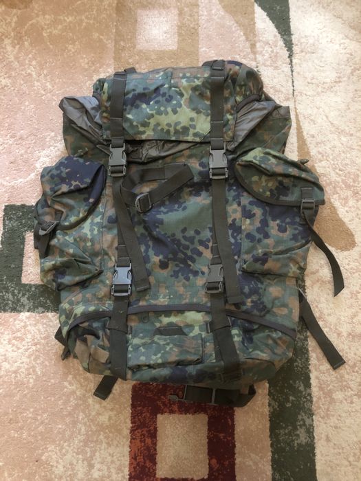 Німецький рюкзак Bundeswehr Kampfrucksack 65L Flecktarn