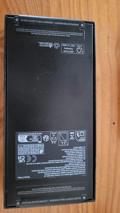Samsung Galaxy Z Flip 6