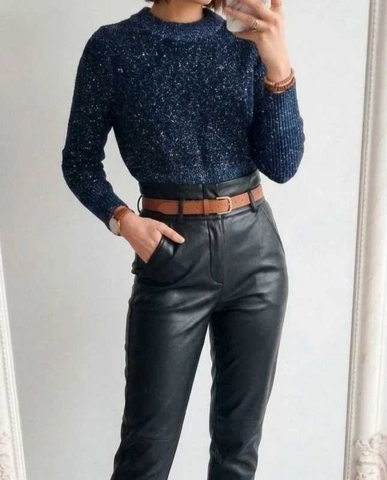 Elegancki granatowy sweter w cekiny H&M