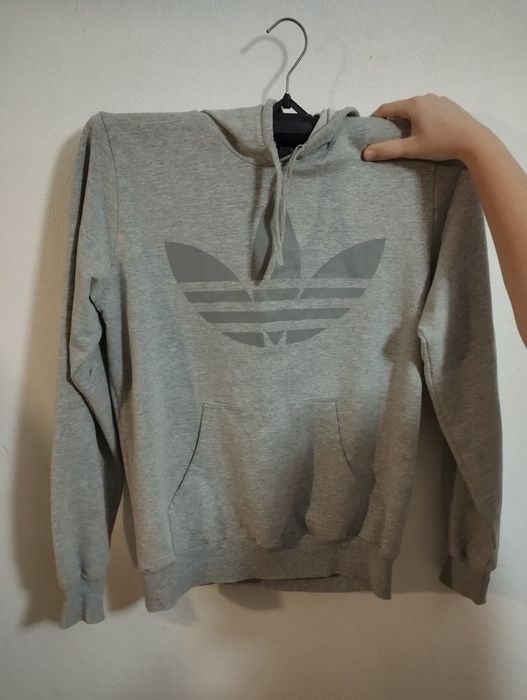 Спортивний костюм (жіночий)