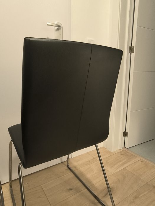2 cadeiras LILLANAS em pele IKEA