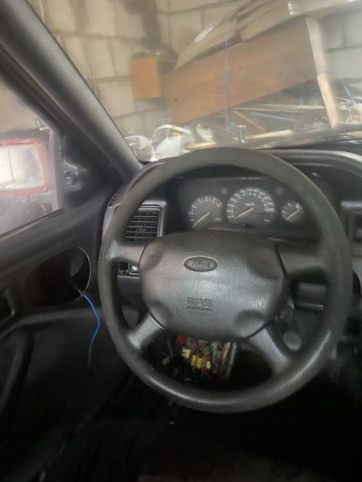 Під відновлення або на запчастини