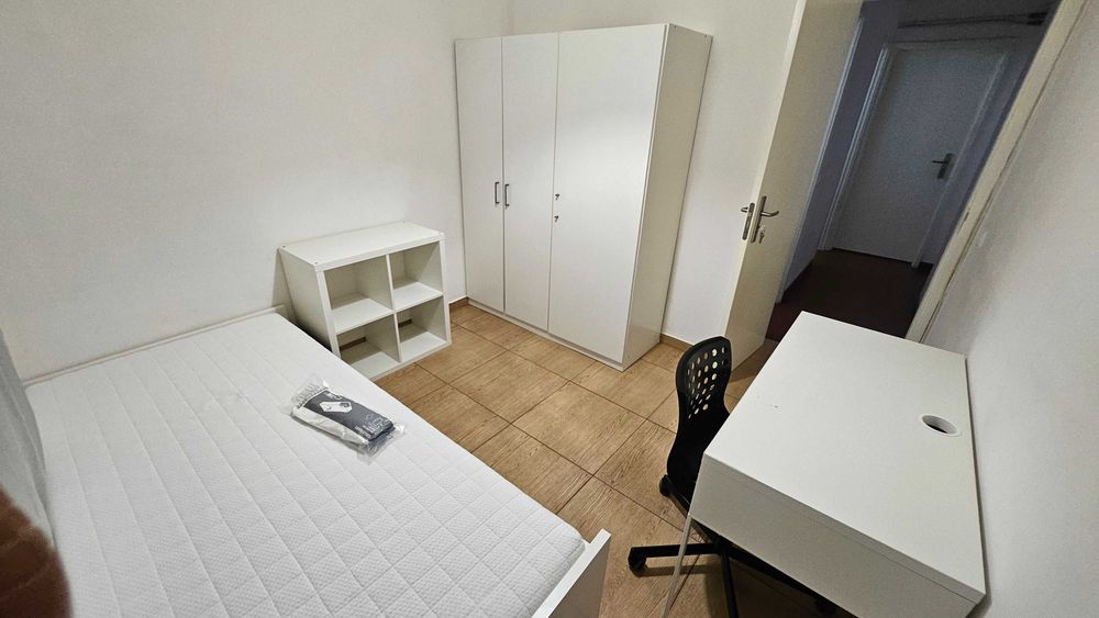 Quarto para estudante próximo da ESTeSC/ESEnfC - Polo B