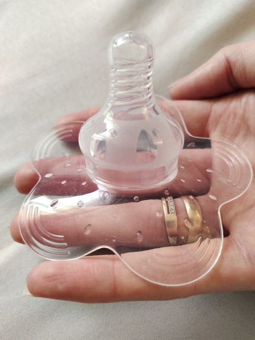 Молоковідсмоктувач Lionelo Fidi Go