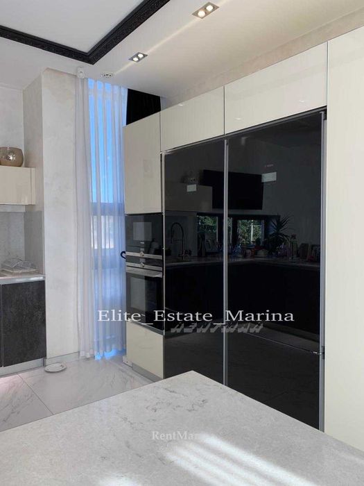 Современный дом 10 соток бассейн Б Фонтан рядом море Умный дом