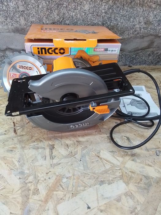 Máquina cortar madeira, Incco nova