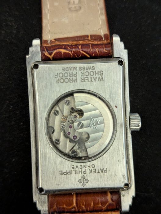 Годинники наручні