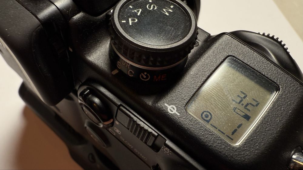 Minolta Dynax 9 analógica