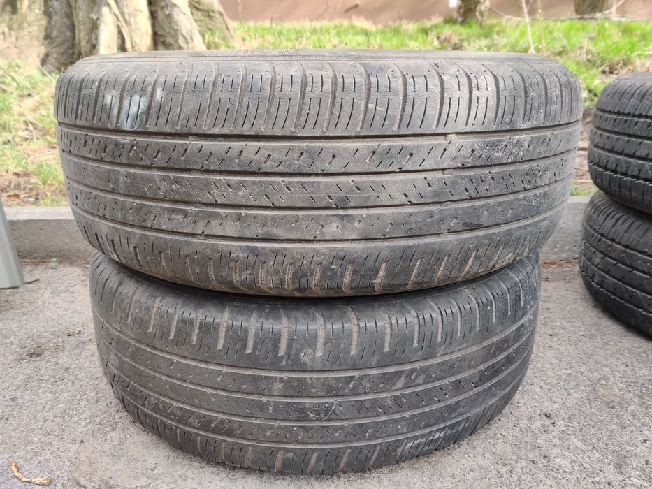 Резина літня  Falken 215*60*17