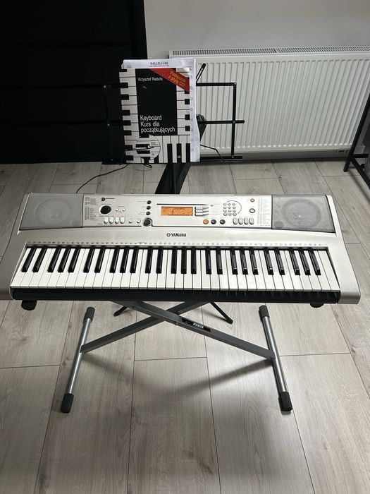 Keyboard Yamaha PSR-E313
