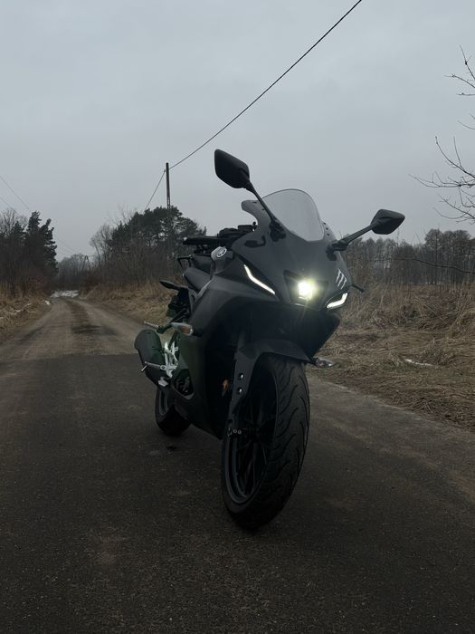 Yamaha r125 YZF r125 najnowszy model niski przebieg