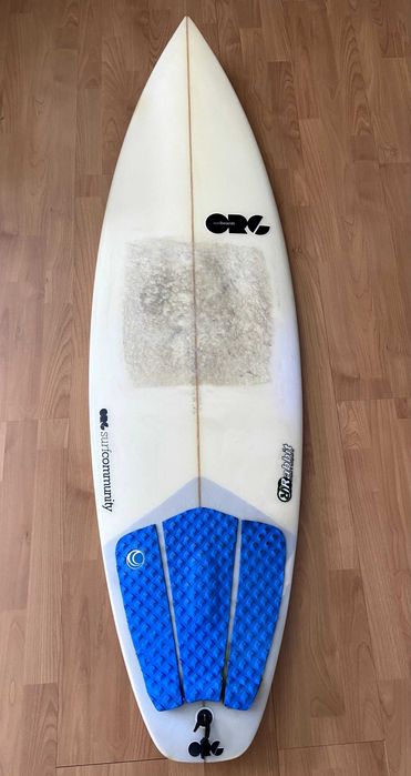 Prancha de surf ORG 5.7 (pouco uso em viagem à Austrália)