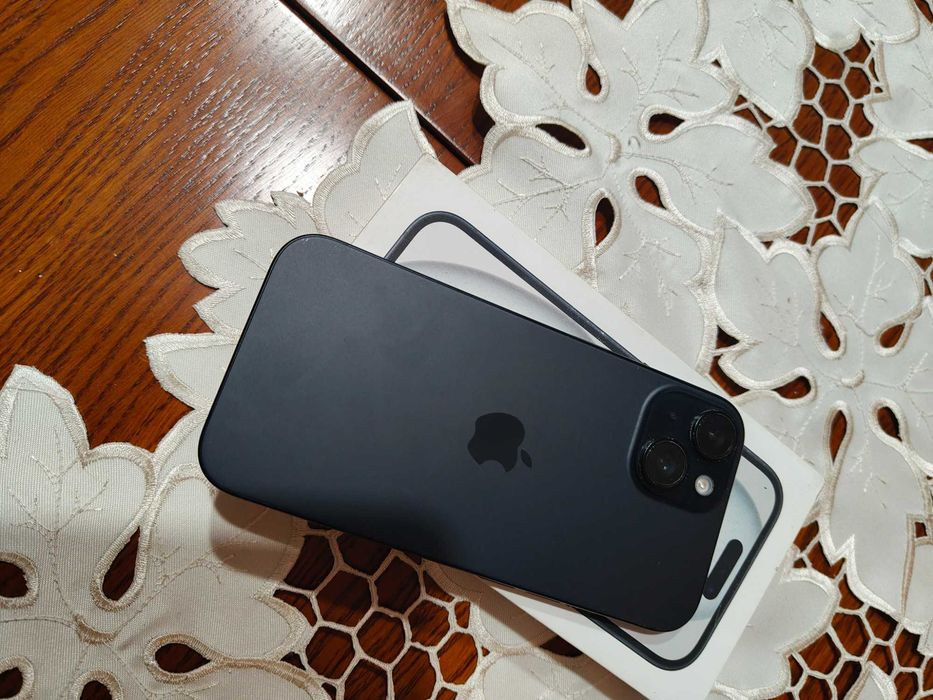 iPhone 15  128 gb  Czarny