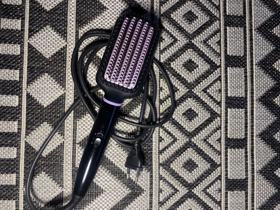 Вирівнювач для волосся Philips StyleCare Essential