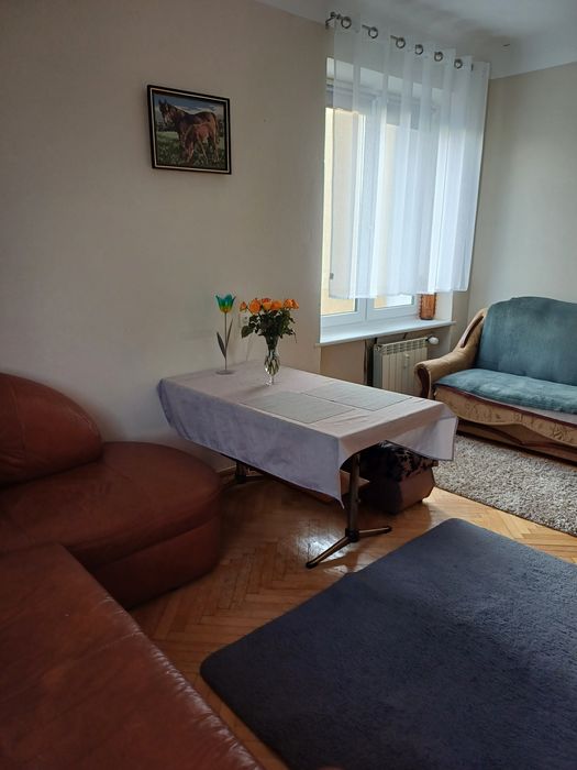 Mieszkanie na doby lub dłuższe pobyty. Traugutta.Radom.