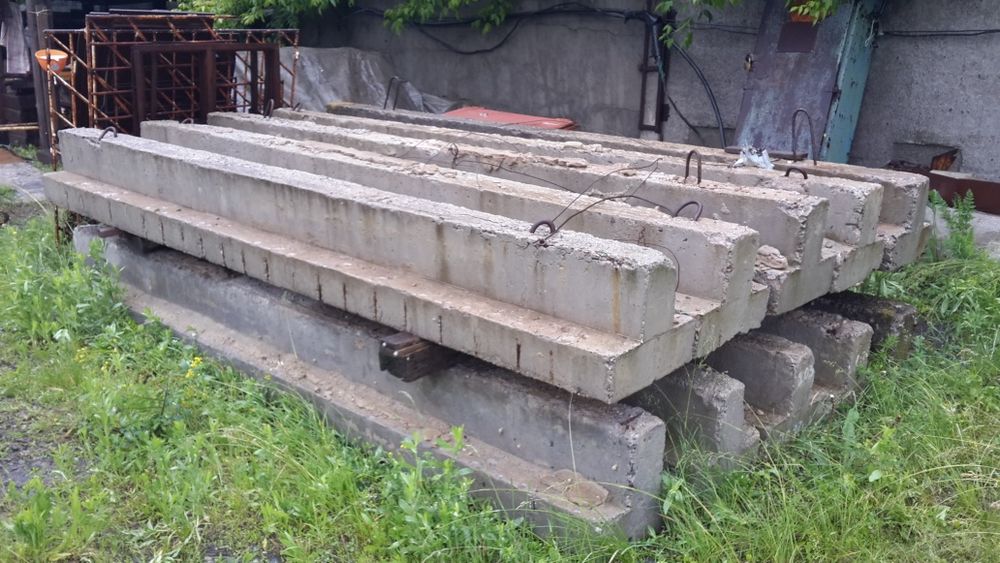 Продам ригеля довжиною 3,75 м в кількості 6 штук за ціною 3800/шт.